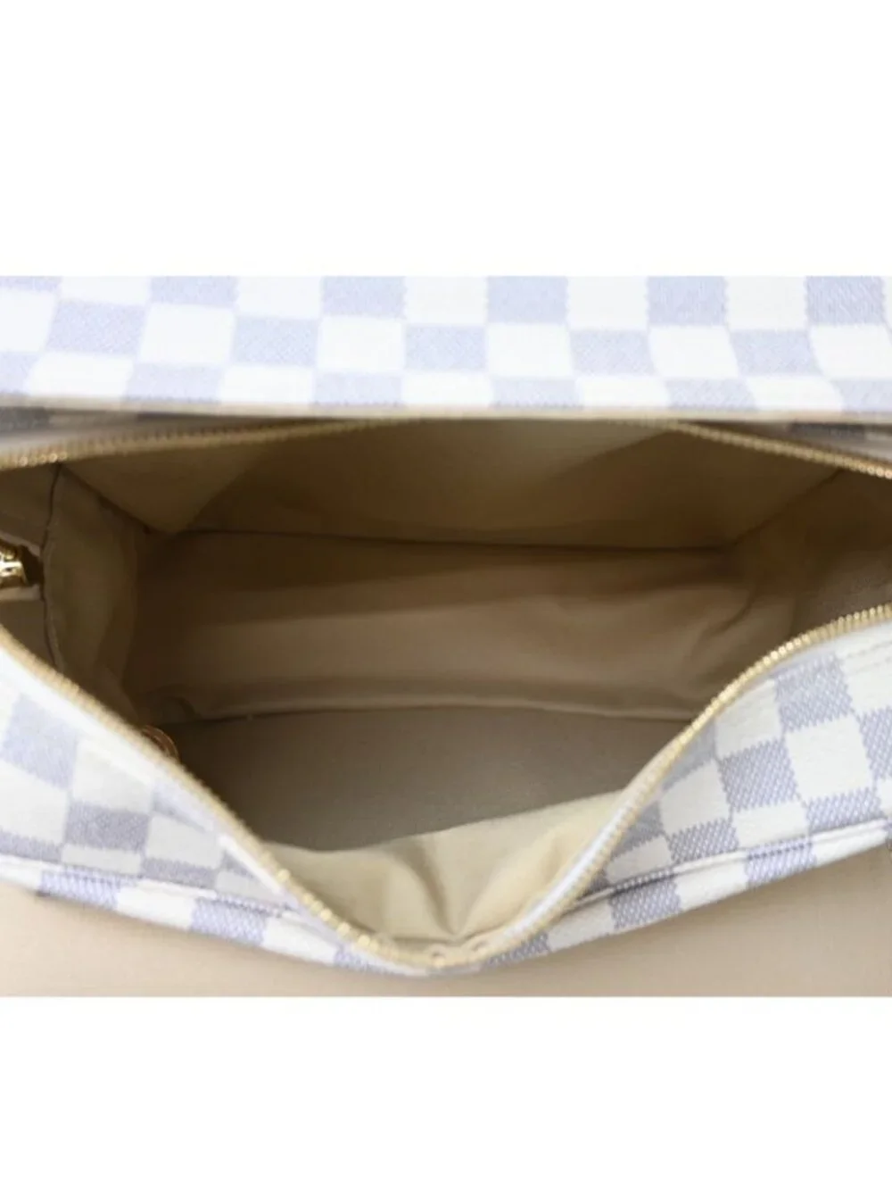 Louis Vuitton Shoulder Bag